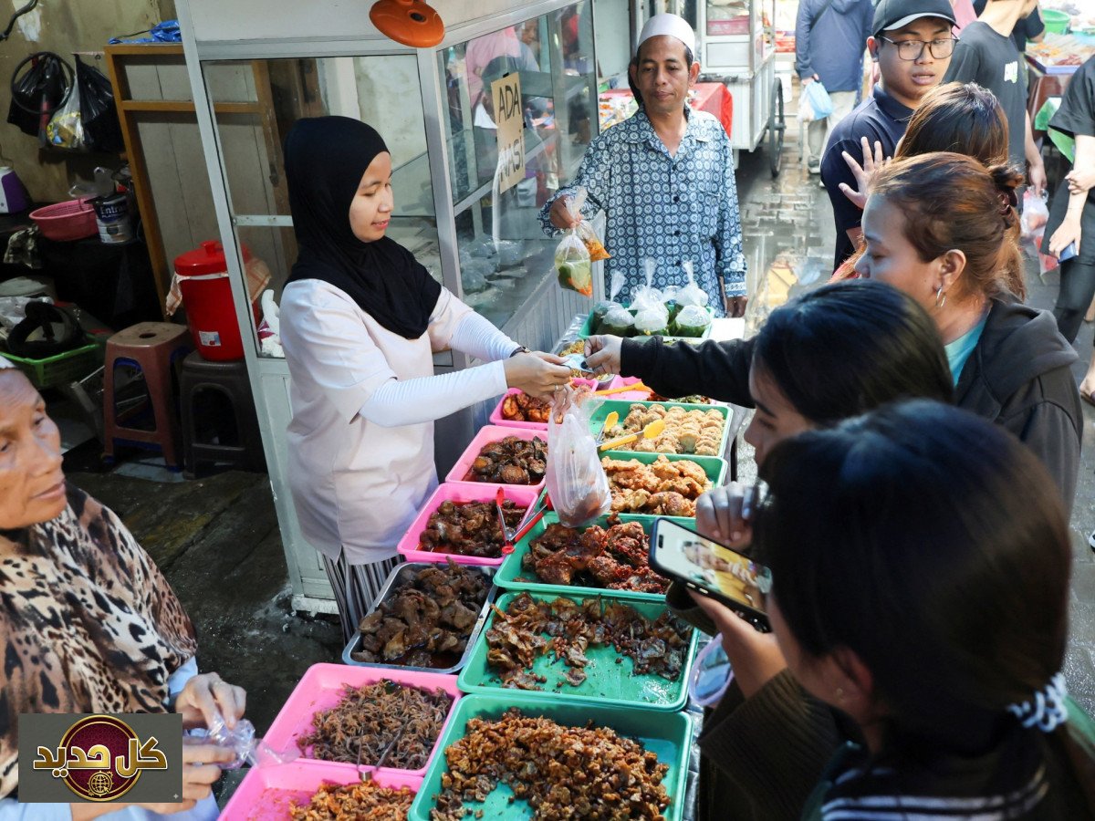 رمضان في إندونيسيا: رحلة "الموديك" وصوت "البيدوغ" الرمضاني