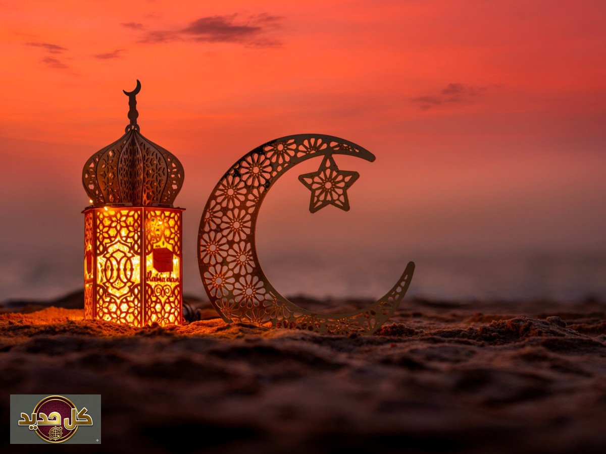 رمضان في الأدب: استكشاف أربع تجارب إسلامية فريدة