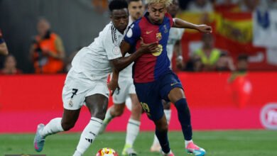 روماريو يختار الأفضل: نجم البرازيل يحسم الجدل بين لامين جمال وفينيسيوس