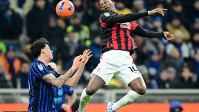 ديربي ميلانو: صراع اللقب بين ميلان وإنتر على أرض سان سيرو