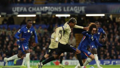 قاعدة تشيلسي الغامضة: لماذا "الأبيض ممنوع" في ستامفورد بريدج؟