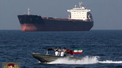 مضيق هرمز: لاريجاني يصيغ معادلة "انفراج أو اختناق" وسط تهديدات أمريكية