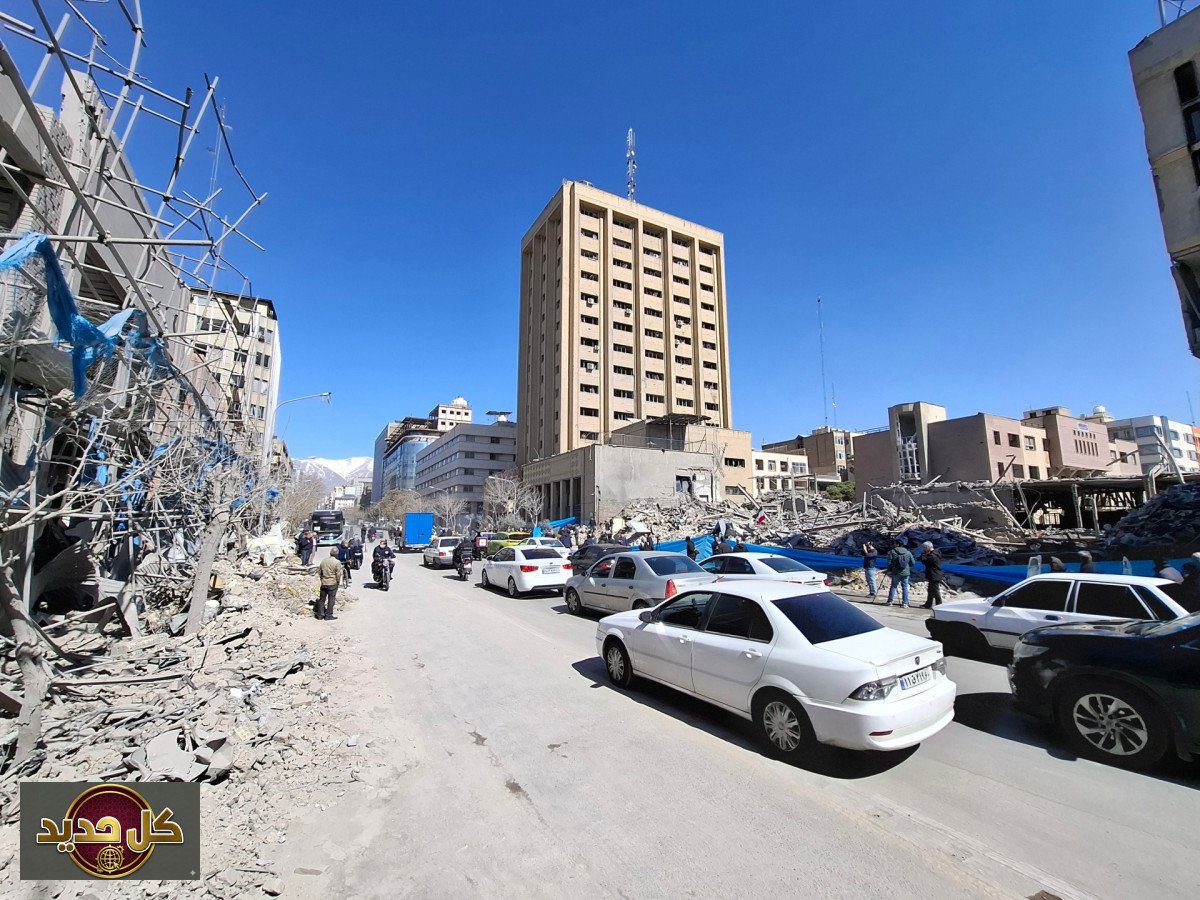 قصف طهران: تداعيات موجعة على أسواق المال والبعثات الدبلوماسية