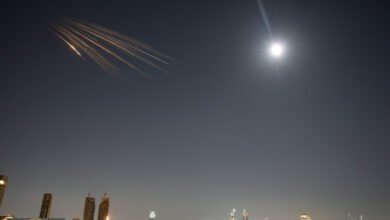 انفجارات تل أبيب: تصعيد جديد يلوح في الأفق بعد صواريخ إيران