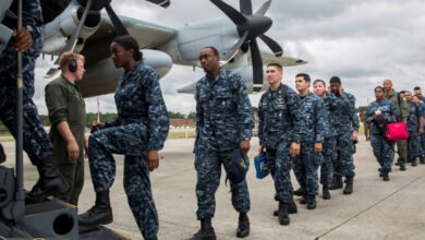 أزمة مضيق هرمز: تحركات المارينز الأمريكية لتعزيز الأمن