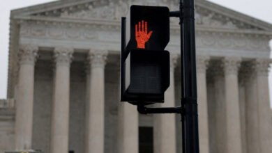 حق المواطنة بالولادة: المحكمة العليا الأمريكية تحسم جدلاً دستورياً