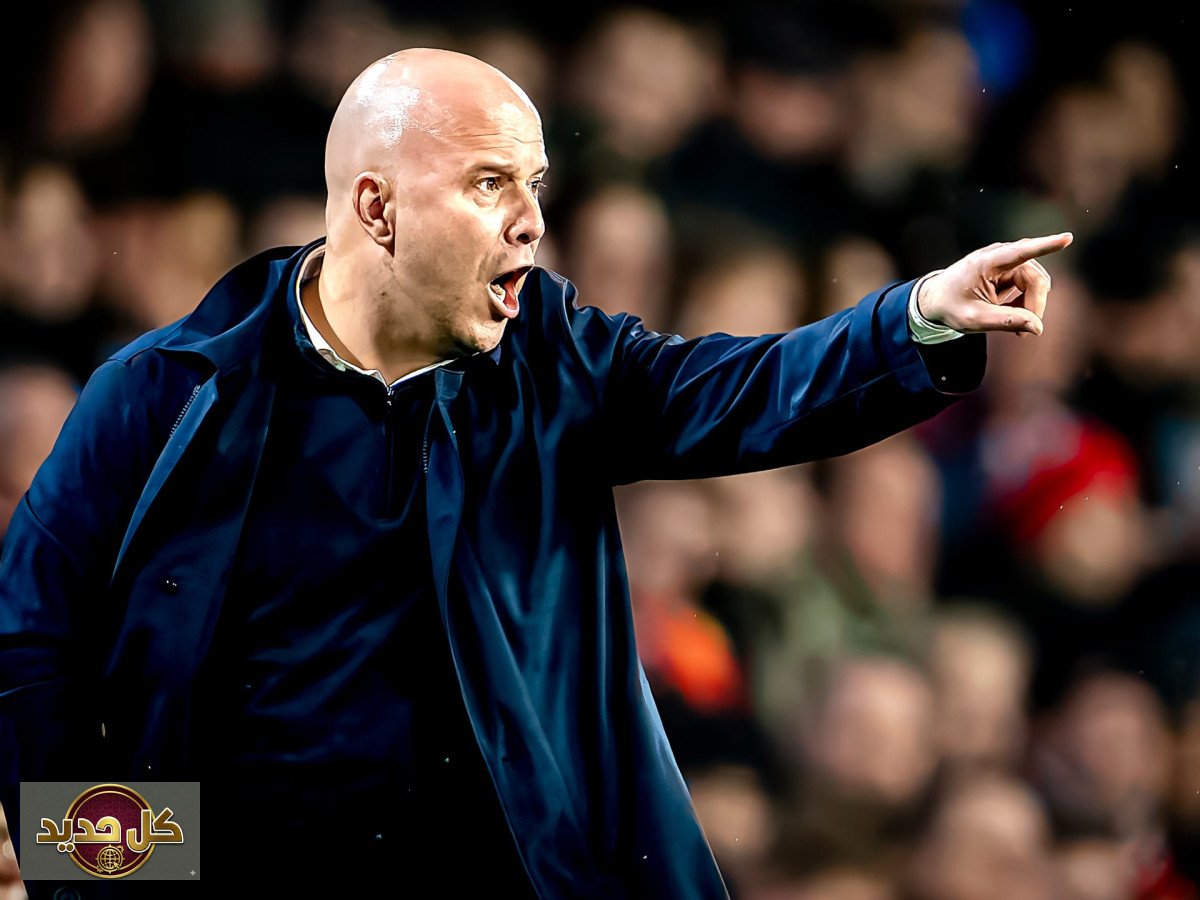 أرنه سلوت وليفربول: تكريم خاص يليه انتصار دراماتيكي للريدز