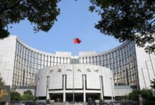 المركزي الصيني: سحب سيولة بقيمة 129 مليار دولار لأول مرة منذ عام