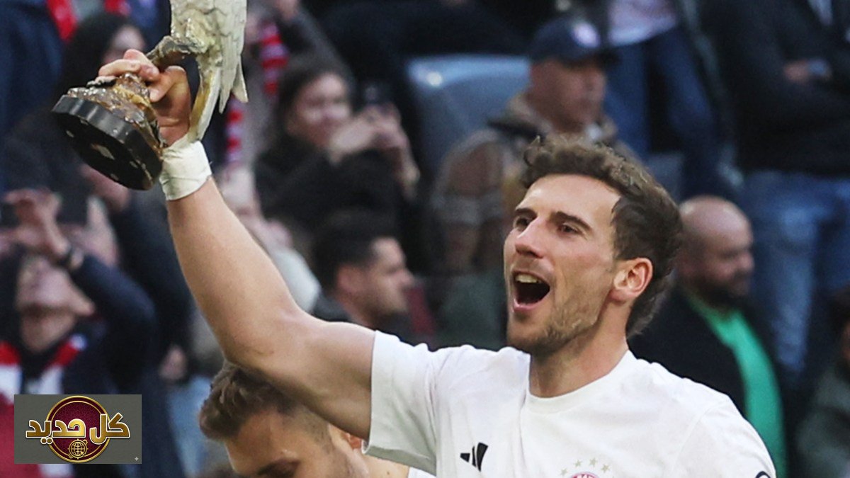 ببغاء الكوكاتو يسرق الأضواء في احتفالات بايرن ميونخ بالبوندسليغا