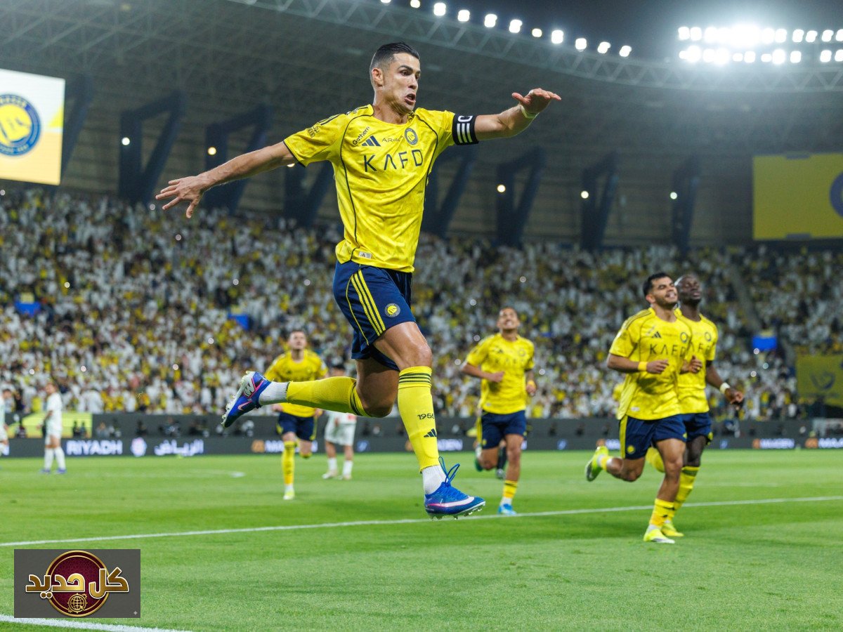 أهداف رونالدو تُشعل سباق الألف: ثنائية تاريخية في الدوري السعودي