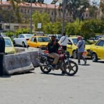 فوضى النقل بدمشق: سائقو التاكسي يطالبون بالتنظيم وسط تراجع الدخل