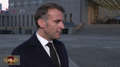 موقف ماكرون من إيران: رفض فرنسي للتدخل العسكري ومفاوضات هرمز