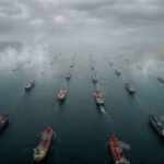 أعلام الملاءمة: كيف تختفي هوية شحنات النفط بمضيق هرمز؟