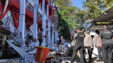 زلزال إندونيسيا العنيف: قتيل وتسونامي صغير يضرب الشرق