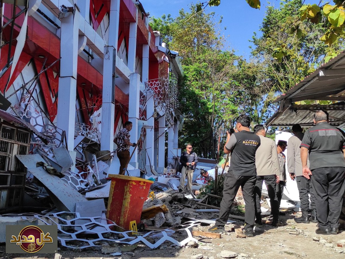 زلزال إندونيسيا العنيف: قتيل وتسونامي صغير يضرب الشرق