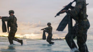 تصعيد الصراع الإيراني: الصحافة البريطانية ترسم صورة قاتمة وتحذر من المستنقع