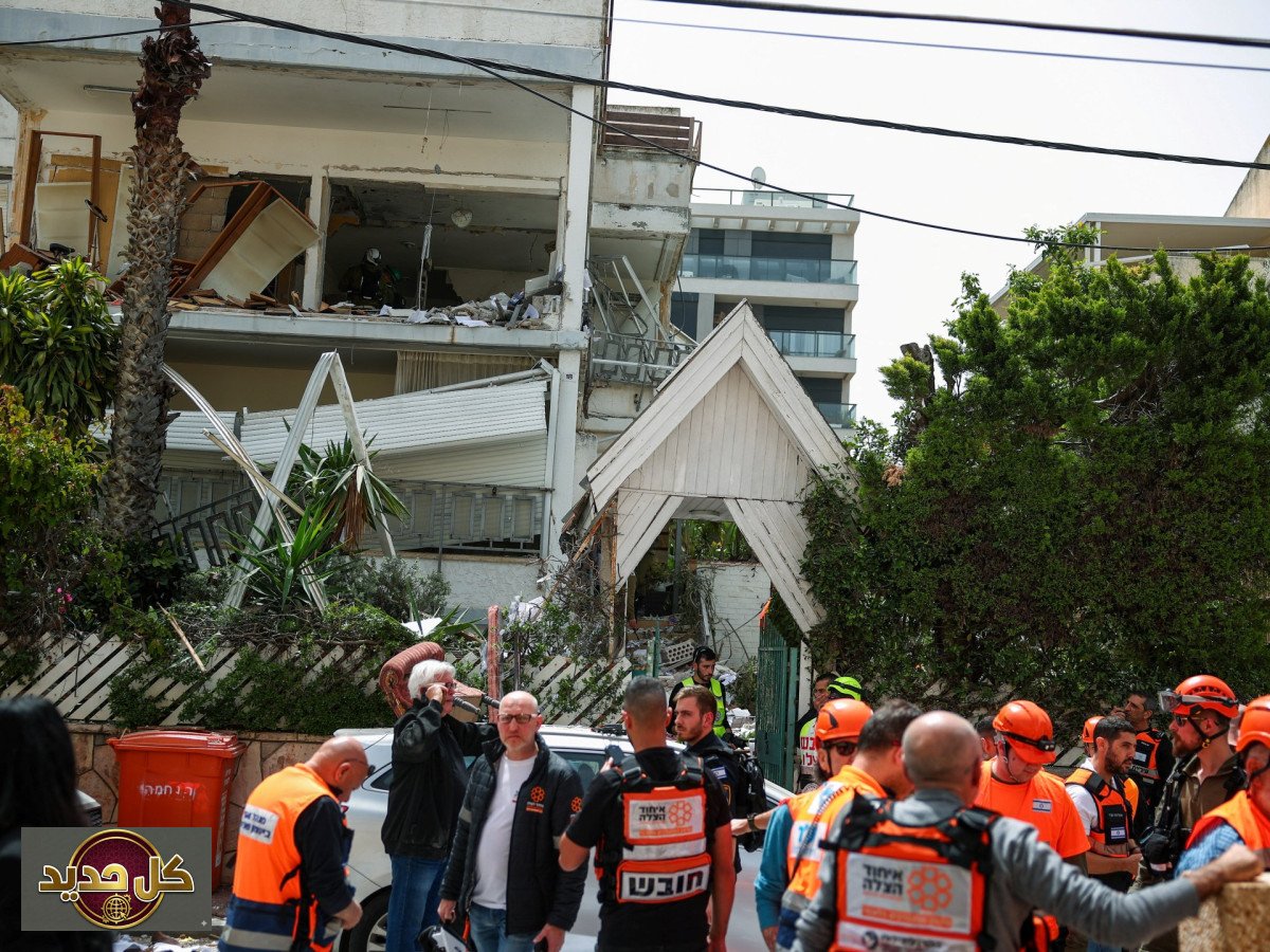 هجوم إيران إسرائيل: تصعيد متبادل يستهدف مواقع حساسة