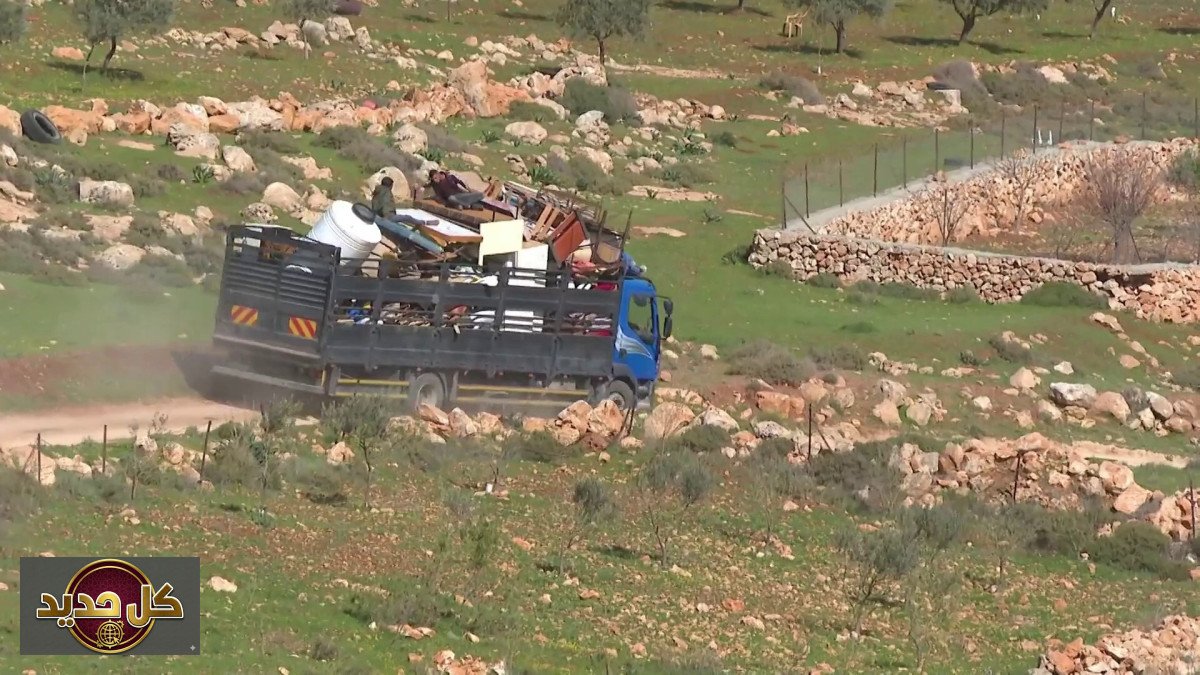 نزوح الأغوار: عائلات فلسطينية تواجه مصيراً مجهولاً وسط تصاعد اعتداءات المستوطنين