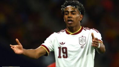 الهتافات العنصرية تهز لقاء إسبانيا ومصر: لامين جمال في عين العاصفة