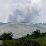 التصعيد في لبنان: 14 قتيلاً بغارات إسرائيلية وحزب الله يستهدف “طاقماً قيادياً”