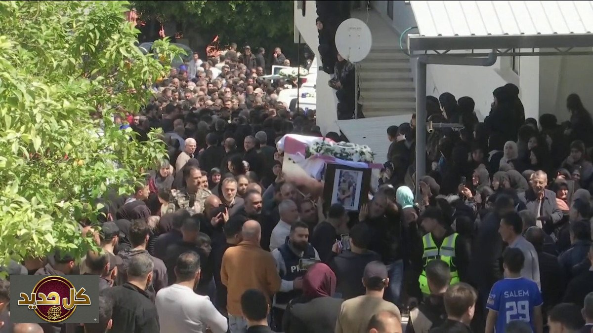 لبنان يودّع شهداء الأمن اللبناني: تشييع مهيب لضحايا قصف السراي