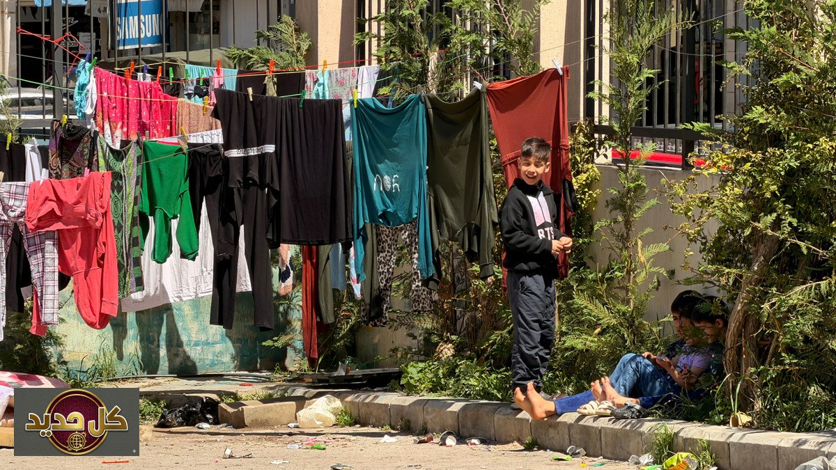 الحرب في لبنان: مليون نازح يواجهون قسوة الواقع بعد شهر من الصراع