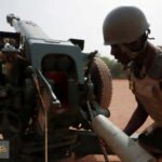 انفجارات مالي تهز العاصمة والجيش يواجه «جماعات إرهابية» مجهولة