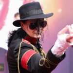 فيلم مايكل: هل يقدم القصة الكاملة لملك البوب أم نسخة منقحة؟