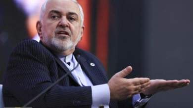 دعوة ظريف للاتفاق: وزير الخارجية الإيراني السابق يطالب بإنهاء الحرب مع أمريكا