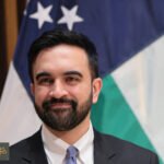 عمدة نيويورك المسلم: حصاد أول 100 يوم بين الوعود والتحديات