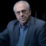 المفكر ريتشارد وولف: حرب إيران تكشف يأس الإمبراطورية الأمريكية المتراجعة