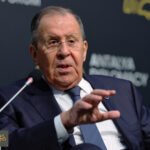 النفط ومضيق هرمز: لافروف يكشف عن أبعاد الحرب في الخليج