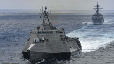 مضيق هرمز: تحليل تحدي الملاحة وسيناريو الثلاث سفن الأمريكية