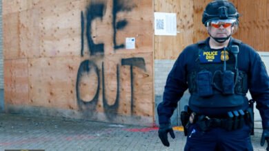 مخالفات احتجاز المهاجرين: تقرير يكشف انتهاكات صادمة في أكبر معسكر بأمريكا