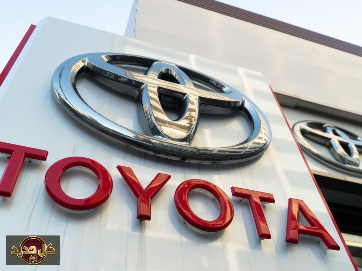 تويوتا كورولا كروس: استدعاء 74 ألف سيارة بسبب خطر صامت يهدد المشاة