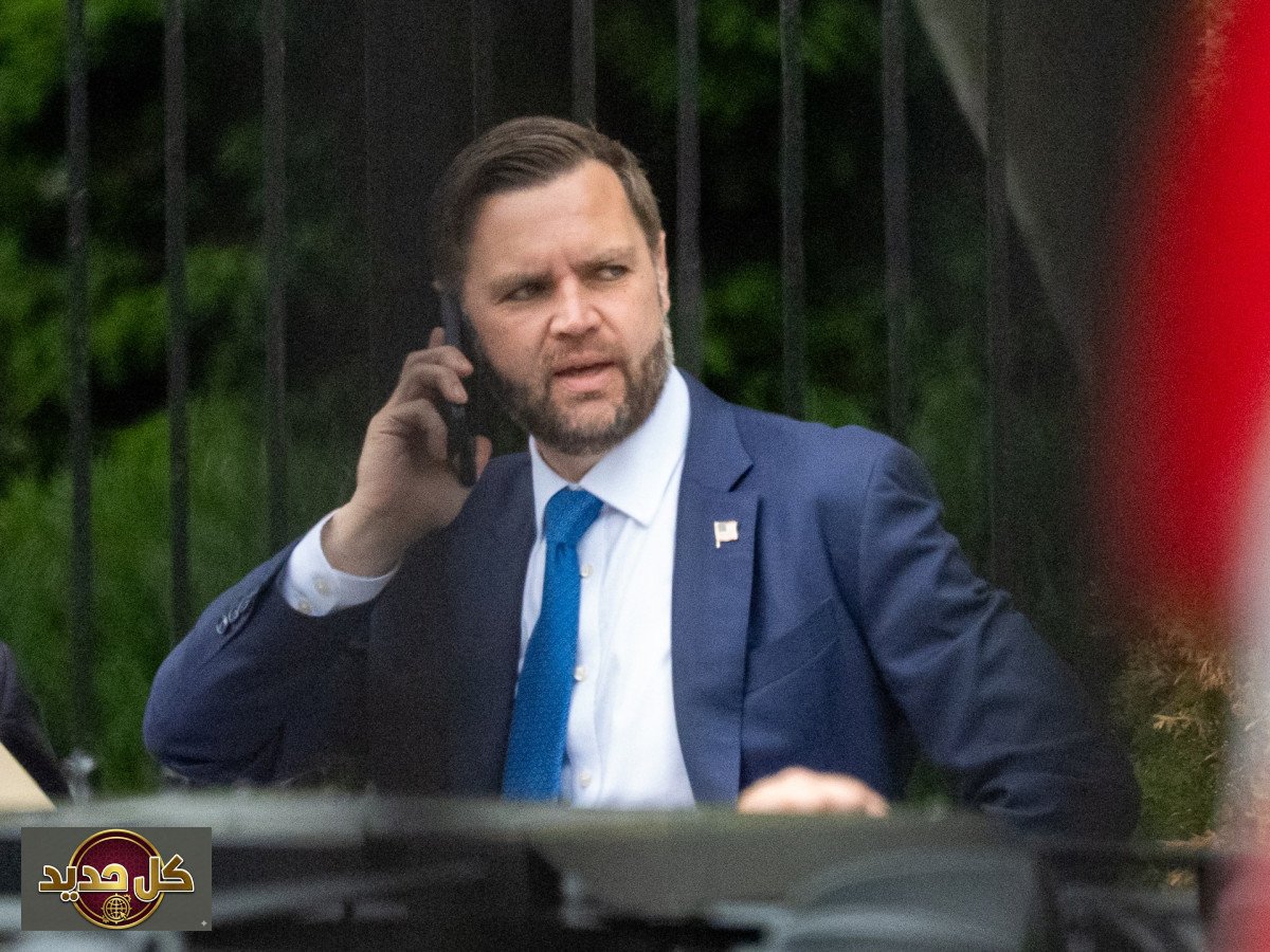 فانس يشكك بالبنتاغون: نائب الرئيس الأمريكي يثير التساؤلات حول حرب إيران ونقص الذخيرة