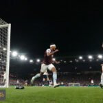 أستون فيلا يبلغ نهائي الدوري الأوروبي ويضرب موعدًا مع فرايبورغ في إسطنبول