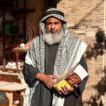 توثيق النكبة الفلسطينية: المؤرخ مجدي العايدي يحفظ جذور العزة في غزة