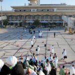 الحجاج السوريون: انطلاق رحلات الأمل من دمشق وحلب إلى مكة