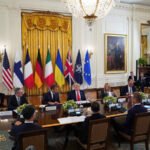 علاقات أمريكا وأوروبا: تحول استراتيجي يرسم المستقبل بضوابط المصالح
