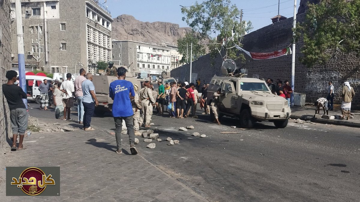 أزمة الكهرباء عدن: صيف بلا نوم يهدد حياة الآلاف