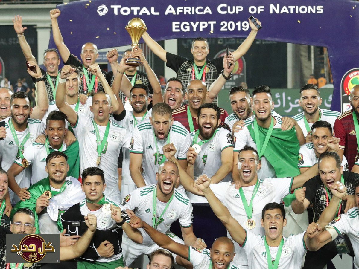 اعتزال عميد لاعبي الجزائر: 123 مباراة وكأس أفريقيا 2019 تنهي مسيرة دولية حافلة