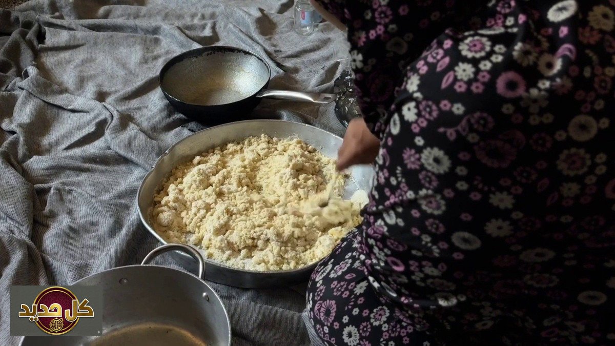 مشاريع منزلية غزة: نوال صيام تحوّل التحديات إلى حلوى الأمل