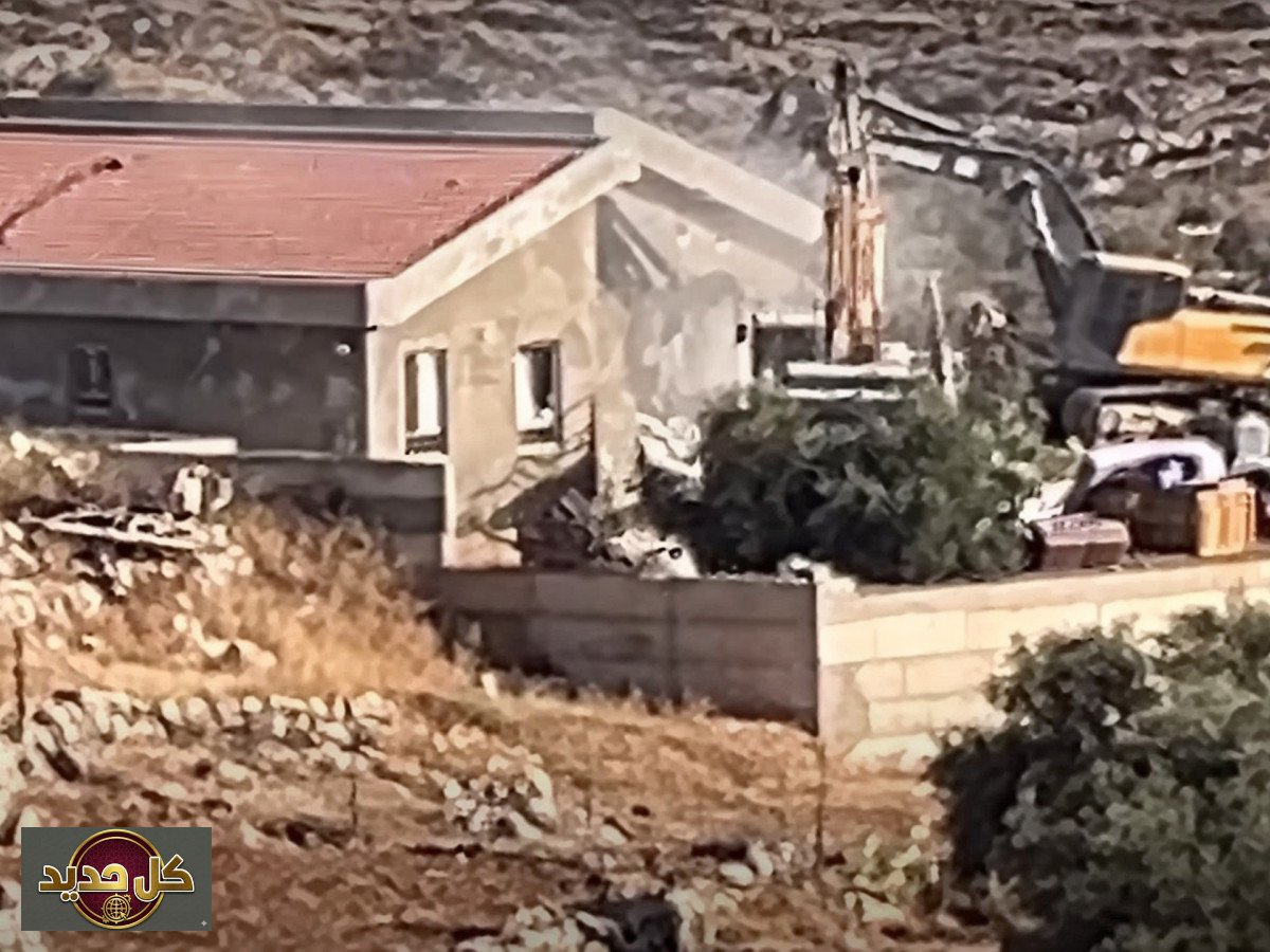 تصعيد الضفة الغربية: الاحتلال يهدم منزلين ويوسع عملياته الأمنية
