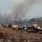 ميناء المخا: الجزيرة نت تكشف حجم الدمار وتأثيره على 1300 عامل يمني