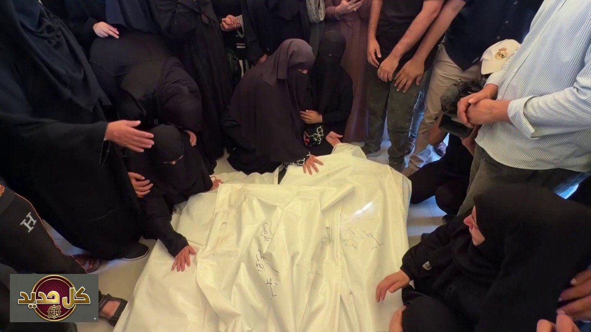 مأساة أم محمد: صرخة الفقد في غزة تروي قصة وداع الأحباء