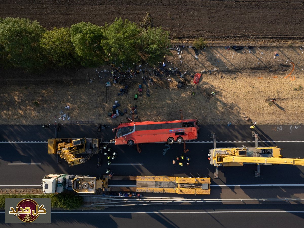 <strong>حادث حافلة المجر</strong> المأساوي: 12 قتيلاً وعشرات الجرحى شرق البلاد