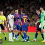 الذكاء الاصطناعي لليغا: مفاجآت وتوقعات صدارة الدوري الإسباني بين الكبار