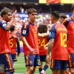 لامين جمال برشلونة: نجم إسبانيا على قائمة طلبات يامال لتعزيز البلوغرانا