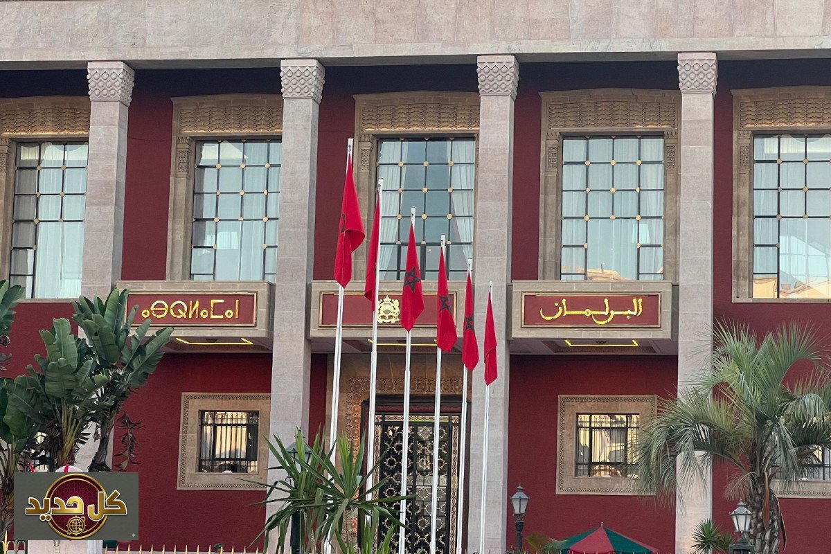 الترحال السياسي المغربي: أزمة داخل الأغلبية تلوح قبل الانتخابات